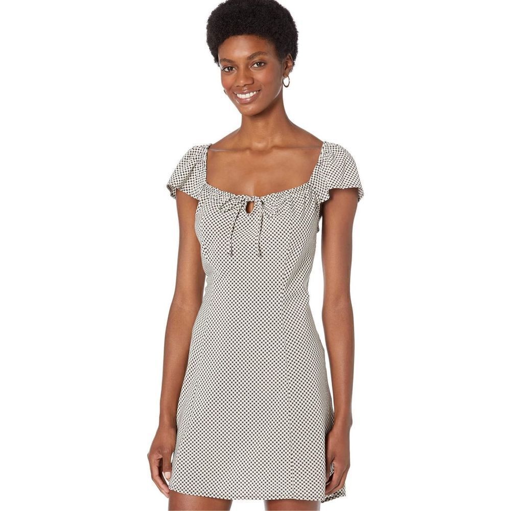 Levi’s Misha Flutter Sleeve Dress in Baby Check Sunny Cream Sz XL‎
